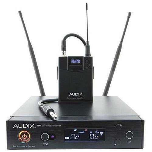 Audix AP41 OM2 40 Series Wireless Microphone System, R41 Diversity Receiver with H60/OM2 Handheld Transmitter, 522MHz - 554MHz